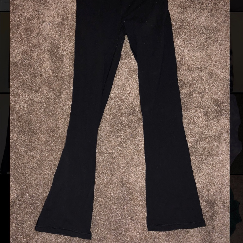 Lululemon children’s bootcut yoga pants